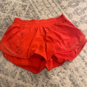Lululemon Hotty Hot Short II *2.5